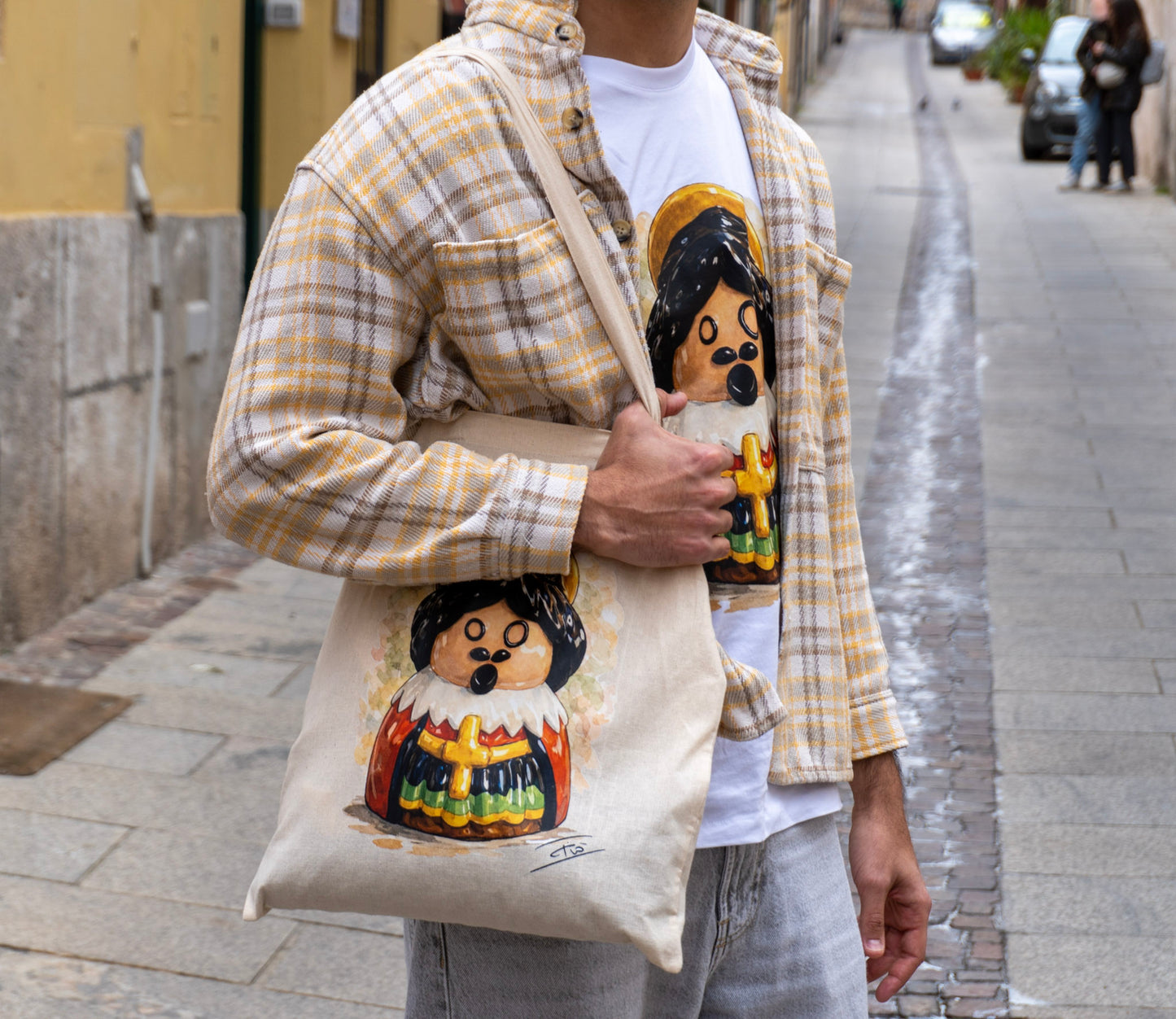 Shopper S. Efisio – LoOK Collection